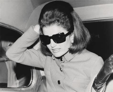 jackie o sunglasses brand.